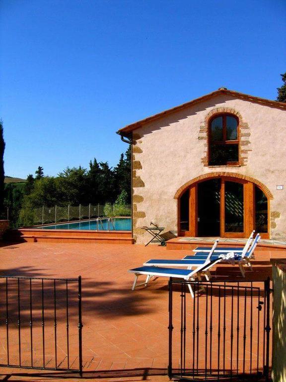 Castello Di Tavolese Hotel Certaldo Luaran gambar