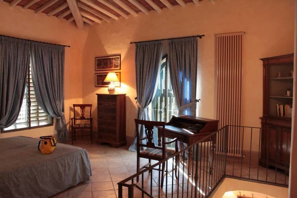 Castello Di Tavolese Hotel Certaldo Luaran gambar